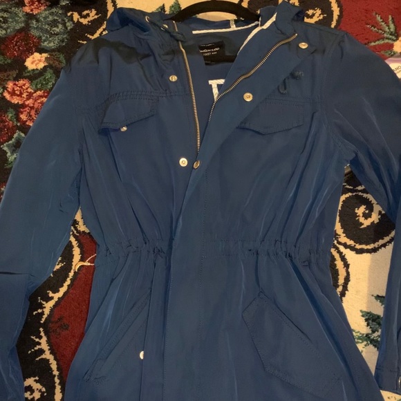 brand new reflective navy madwell rain jacket!! - Picture 4 of 6